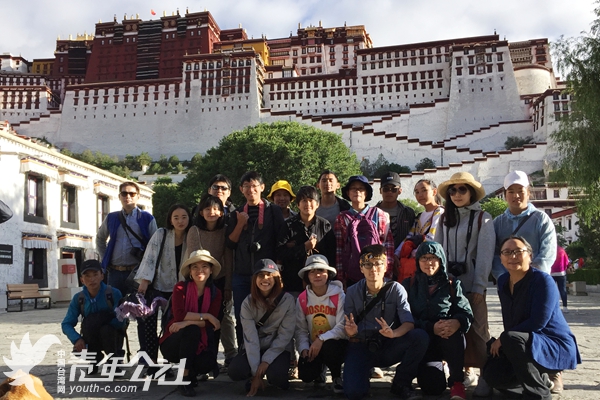 參觀布達(dá)拉宮 參觀布達(dá)拉宮